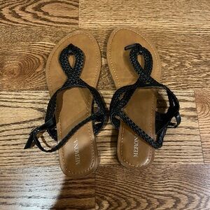 Merona size 8.5 black sandals